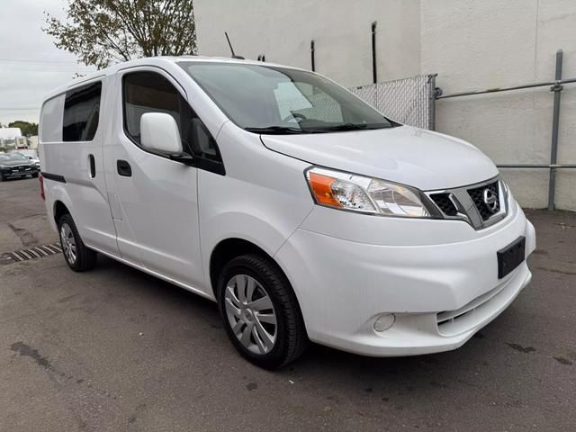 2020 Nissan NV200 SV