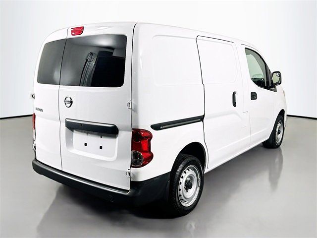 2020 Nissan NV200 S
