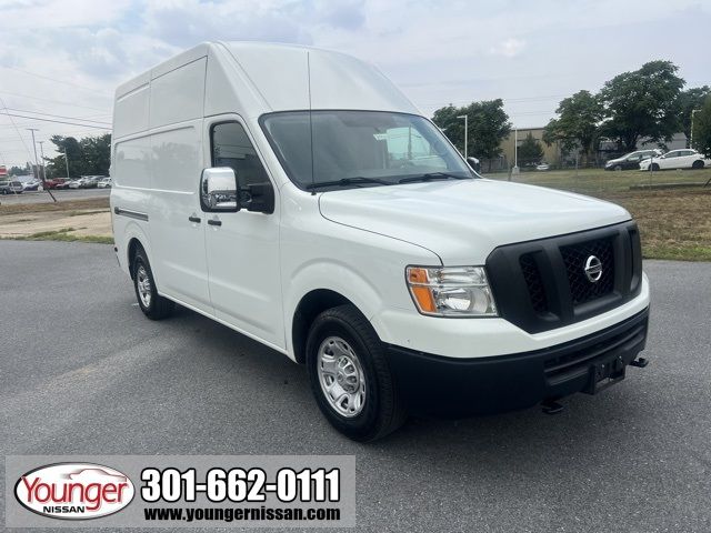 2020 Nissan NV SV