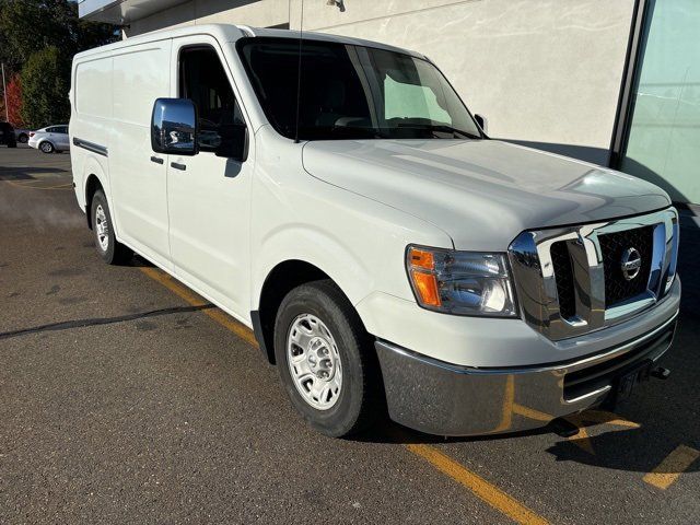 2020 Nissan NV SV