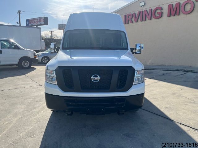 2020 Nissan NV SV