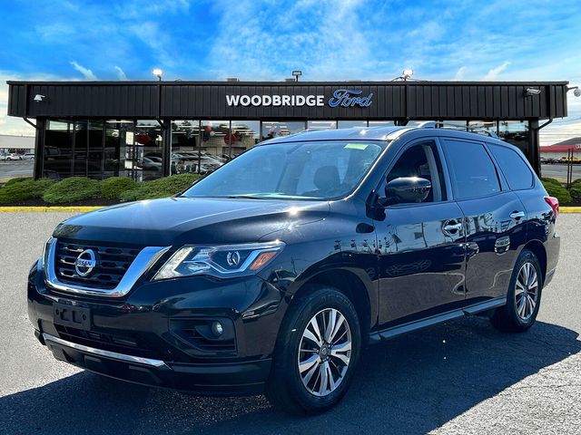 2020 Nissan Pathfinder SL