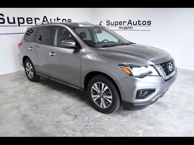 2020 Nissan Pathfinder SL