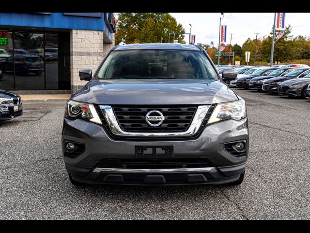 2020 Nissan Pathfinder SL