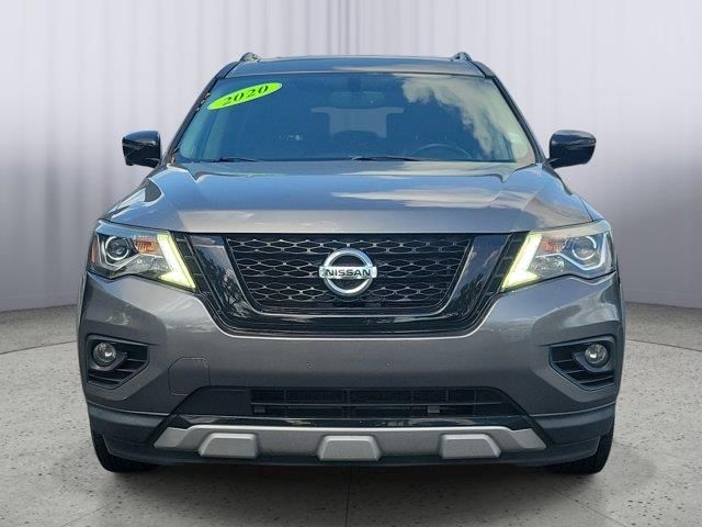2020 Nissan Pathfinder SL