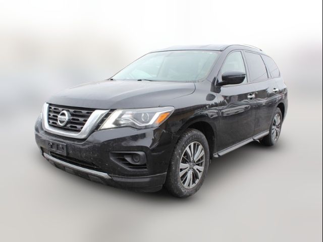 2020 Nissan Pathfinder S