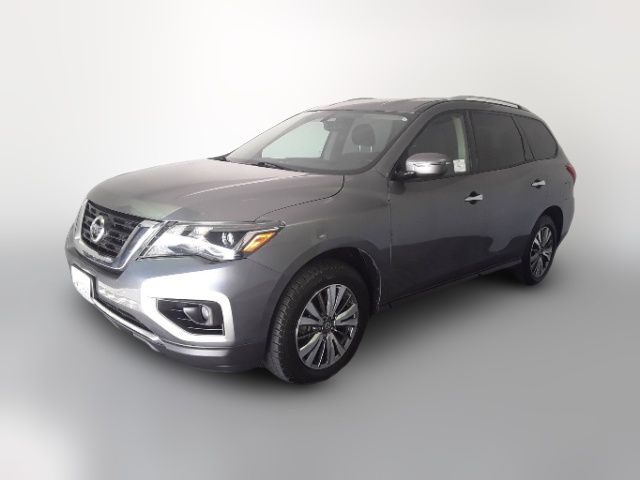 2020 Nissan Pathfinder SV