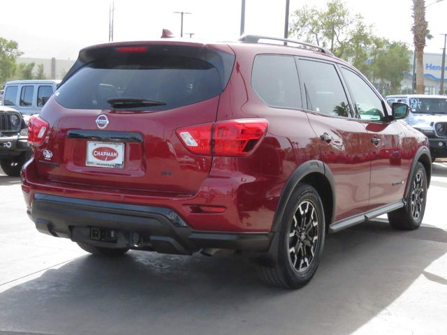 2020 Nissan Pathfinder SV