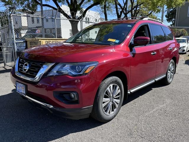 2020 Nissan Pathfinder SL