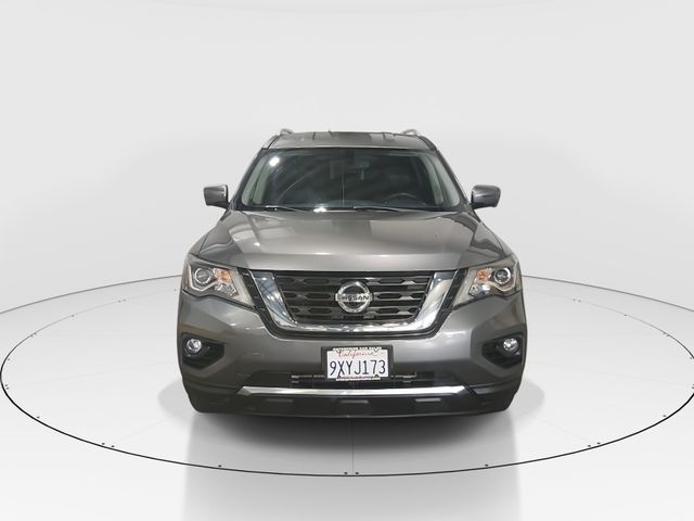 2020 Nissan Pathfinder SL