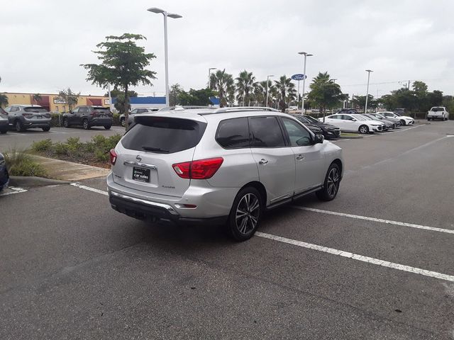 2020 Nissan Pathfinder Platinum