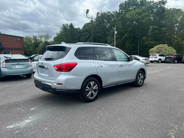 2020 Nissan Pathfinder SL