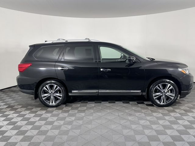 2020 Nissan Pathfinder Platinum