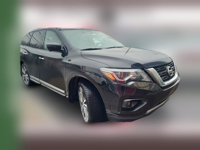 2020 Nissan Pathfinder Platinum