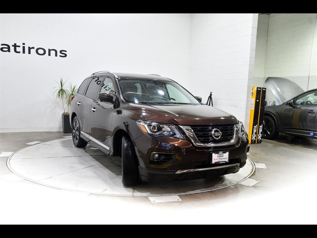 2020 Nissan Pathfinder Platinum