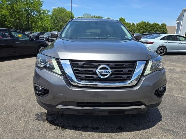 2020 Nissan Pathfinder Platinum