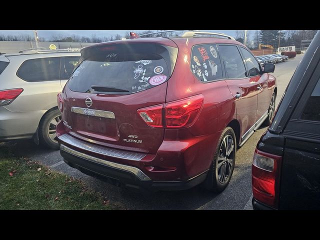 2020 Nissan Pathfinder Platinum