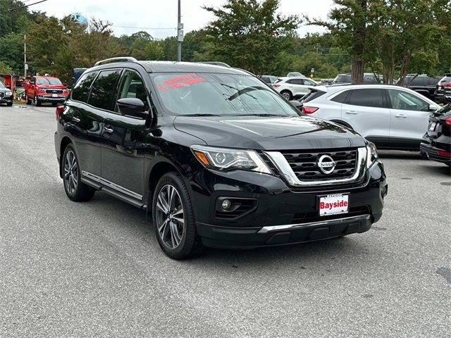 2020 Nissan Pathfinder Platinum