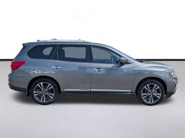 2020 Nissan Pathfinder Platinum