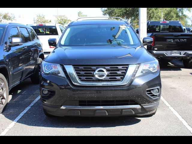 2020 Nissan Pathfinder Platinum