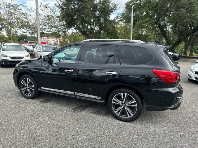 2020 Nissan Pathfinder Platinum