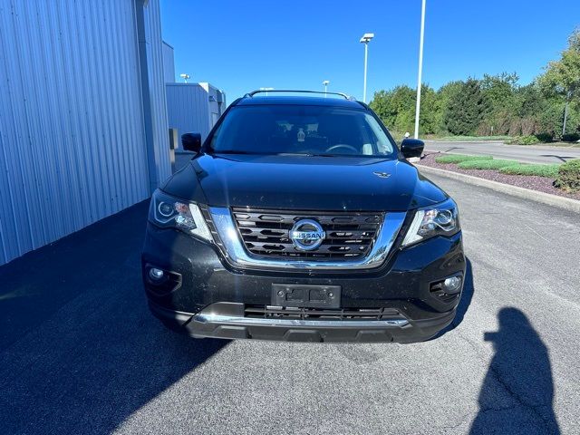 2020 Nissan Pathfinder Platinum