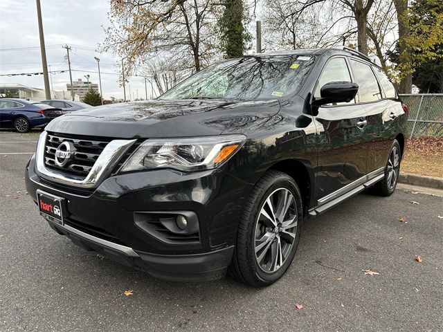 2020 Nissan Pathfinder Platinum