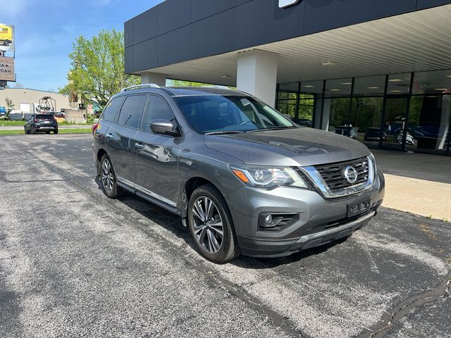 2020 Nissan Pathfinder Platinum