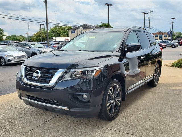 2020 Nissan Pathfinder Platinum