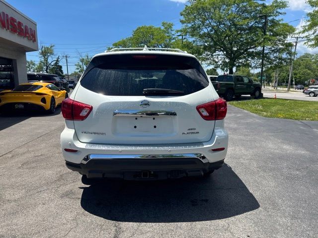 2020 Nissan Pathfinder Platinum