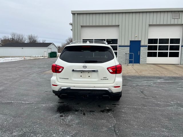 2020 Nissan Pathfinder Platinum