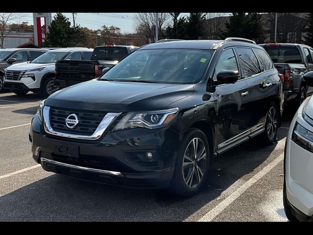 2020 Nissan Pathfinder Platinum