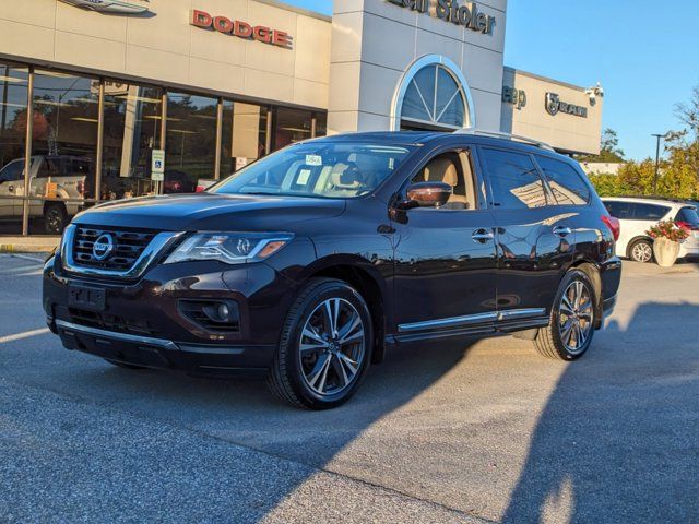 2020 Nissan Pathfinder Platinum