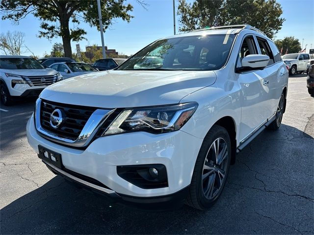 2020 Nissan Pathfinder Platinum