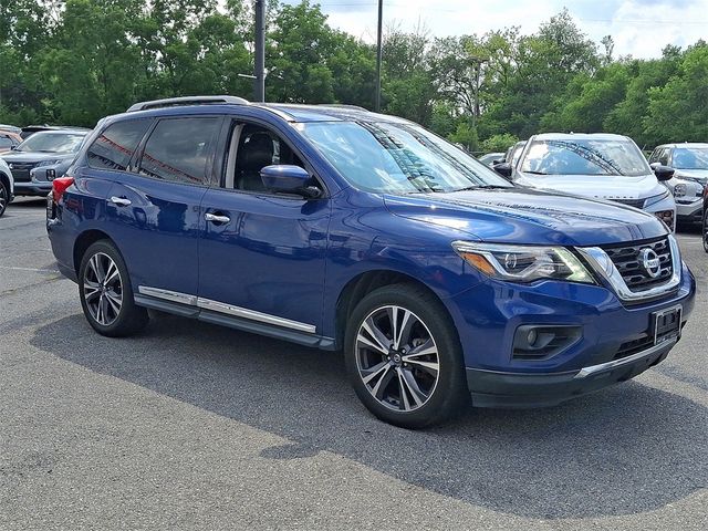 2020 Nissan Pathfinder Platinum