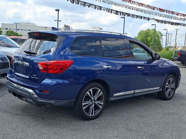 2020 Nissan Pathfinder Platinum