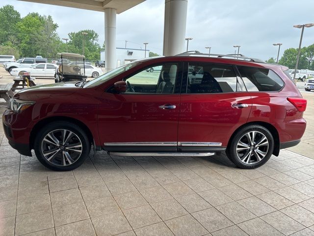 2020 Nissan Pathfinder Platinum