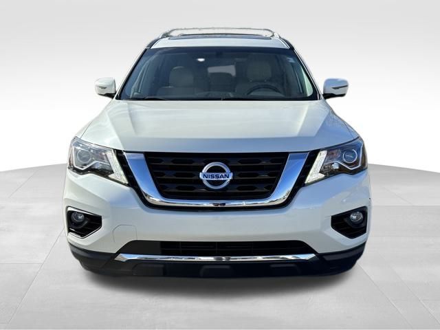 2020 Nissan Pathfinder Platinum