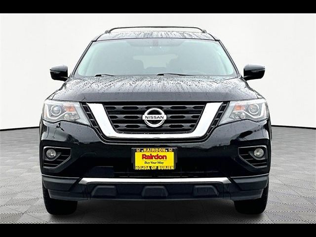 2020 Nissan Pathfinder Platinum