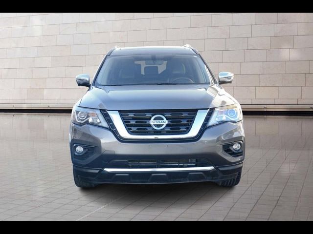 2020 Nissan Pathfinder Platinum