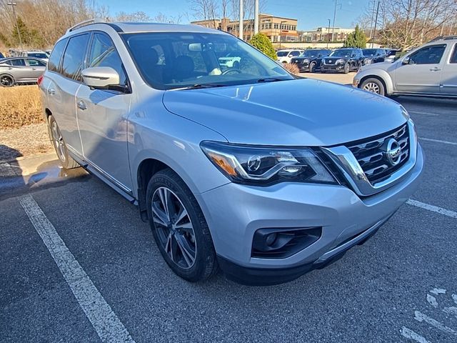 2020 Nissan Pathfinder Platinum