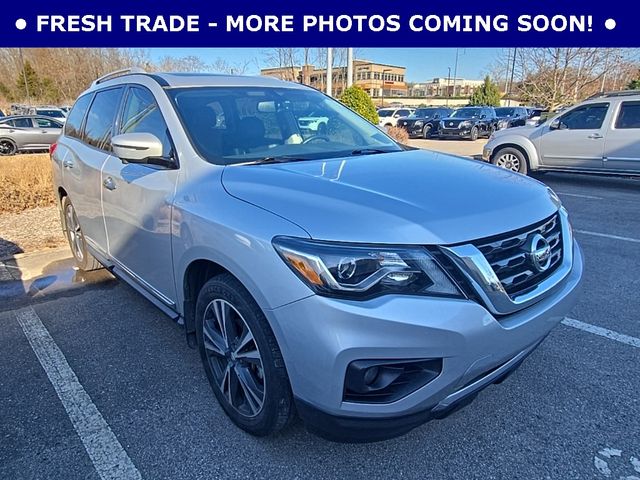 2020 Nissan Pathfinder Platinum