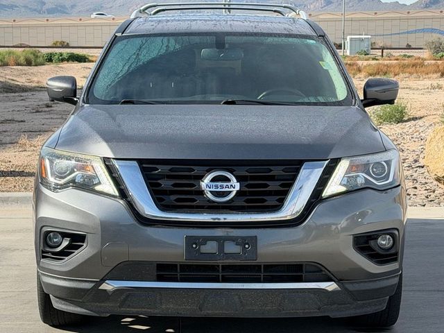 2020 Nissan Pathfinder Platinum