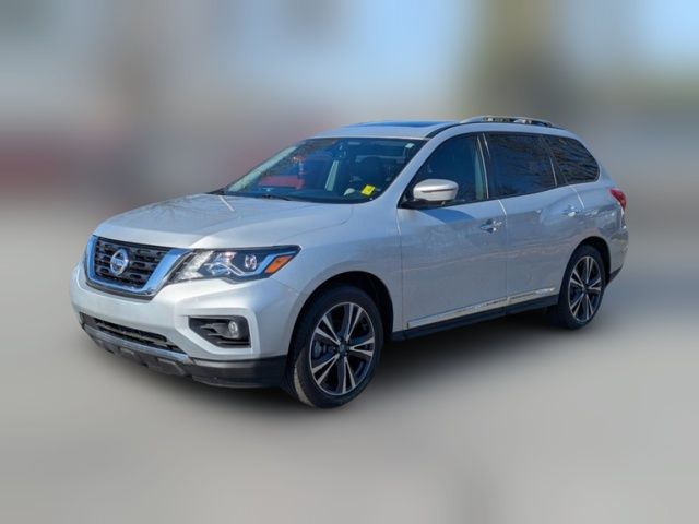 2020 Nissan Pathfinder Platinum