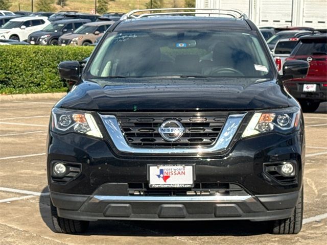 2020 Nissan Pathfinder Platinum