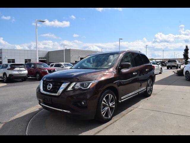 2020 Nissan Pathfinder Platinum