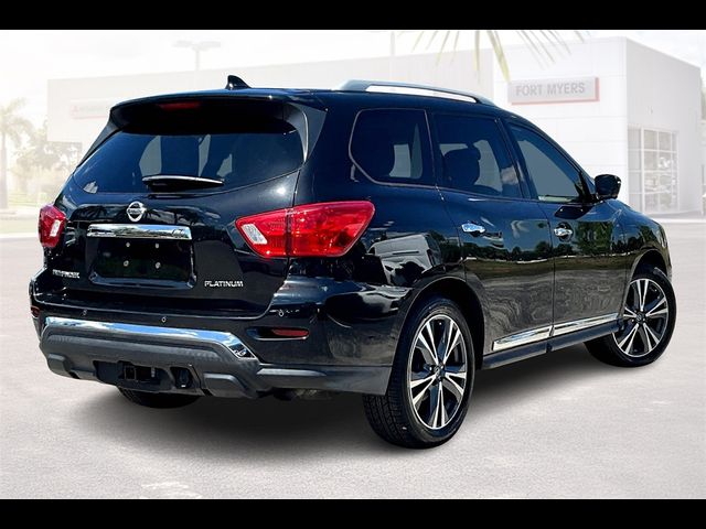 2020 Nissan Pathfinder Platinum