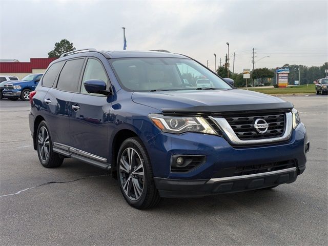 2020 Nissan Pathfinder Platinum