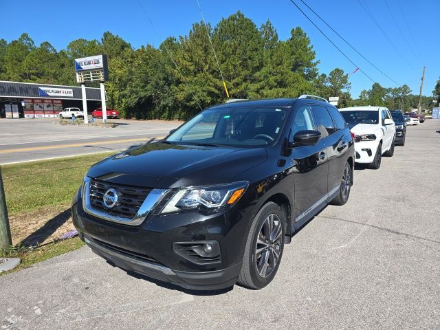 2020 Nissan Pathfinder Platinum