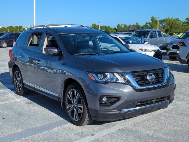 2020 Nissan Pathfinder Platinum